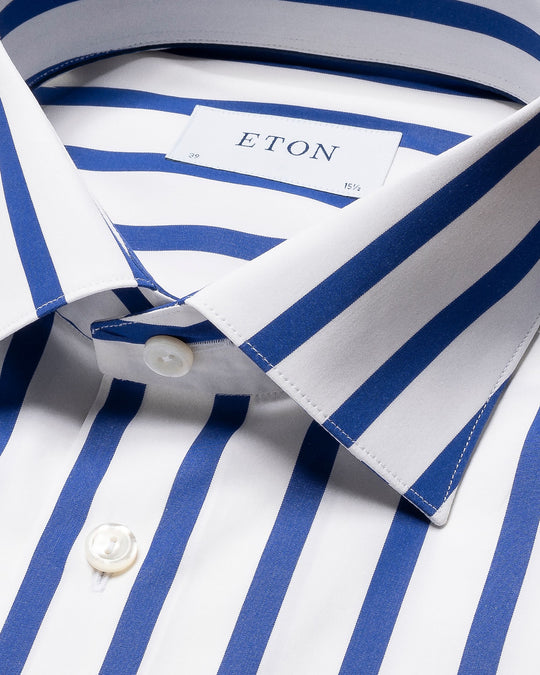 Herrerskjorte fra Eton med brede hvide og mørkeblå striber