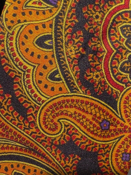 Gulorange med stor Paisley