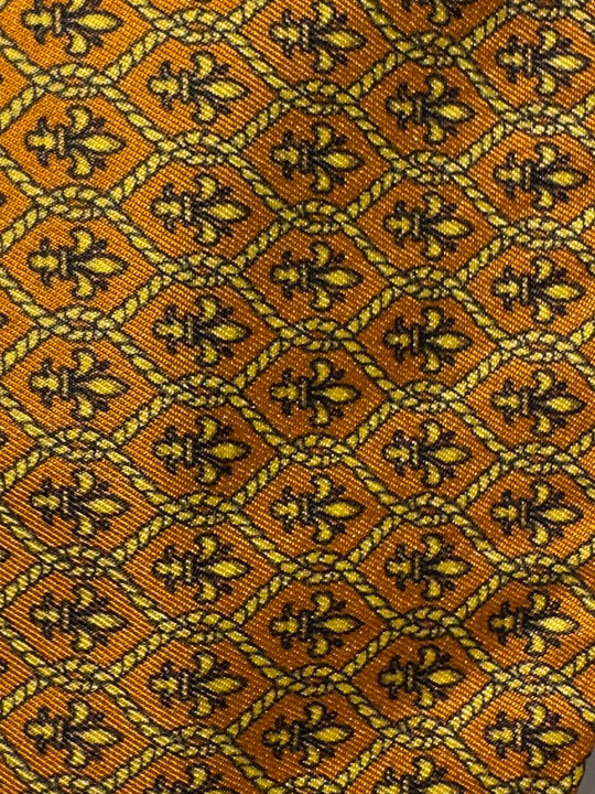 Gulorange med Fleur de Lis