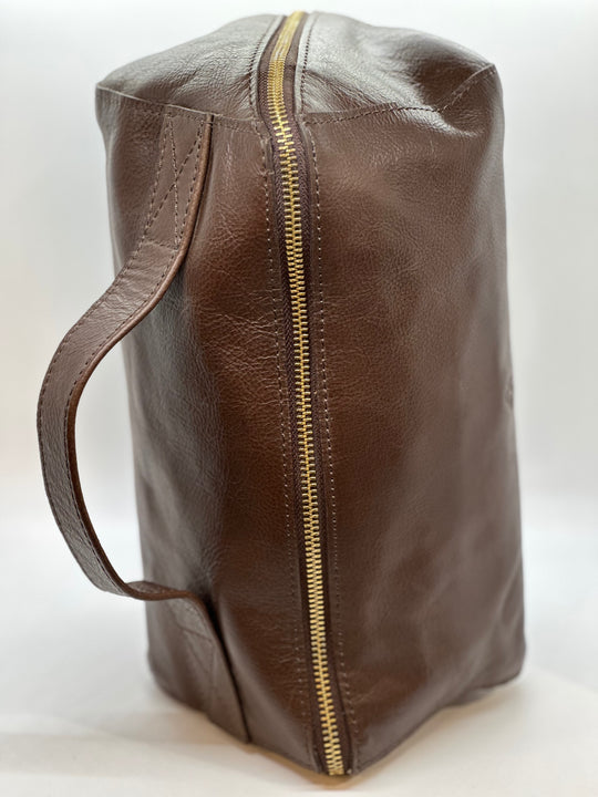 Toilettaske i kalveskind i Mørkebrun