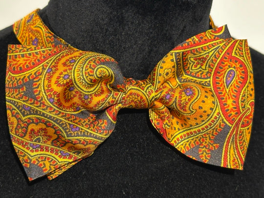 Gulorange med stor Paisley