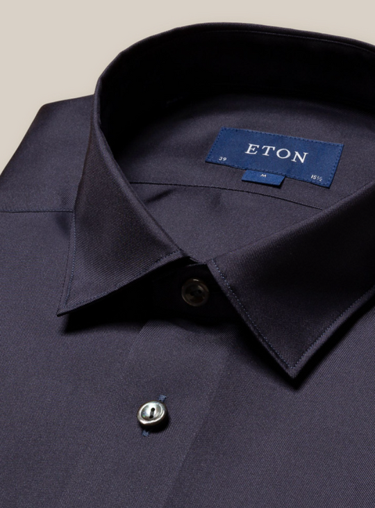 Navy 100% Silkeskjorte i luksus kvalitet fra Eton