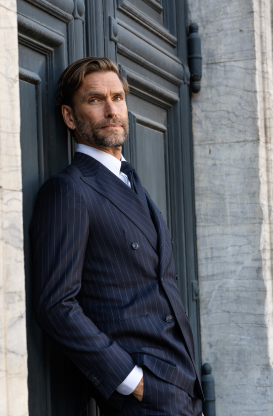 Suit CRYSUS DB. - Navy med striber