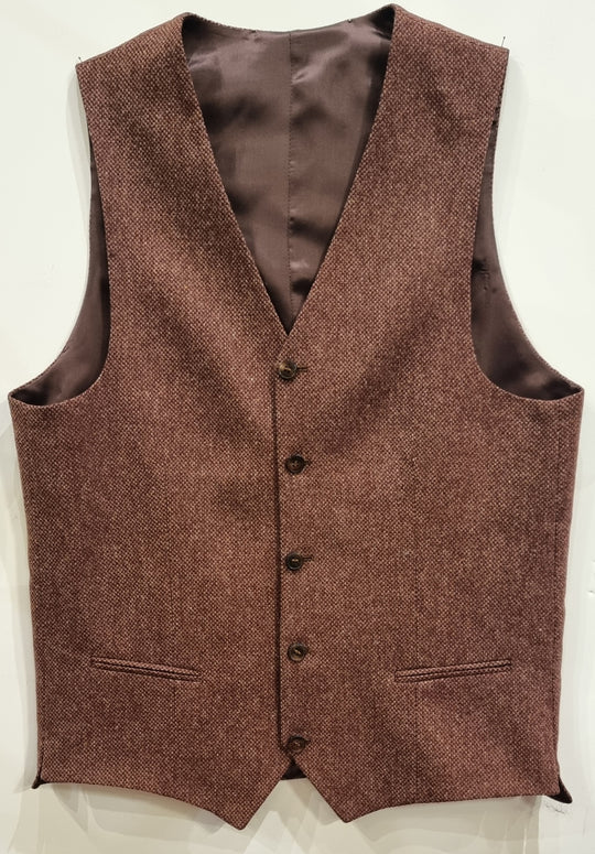 Vest David K.houndstooth i hvid og sort i italiensk uld uden revers og metervare på ryggen 5 knapper på front (kopi)