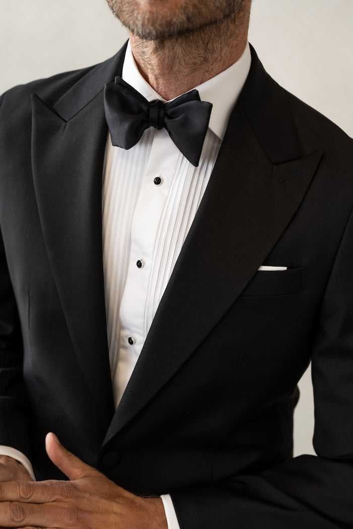 Smokingskjorte fra ETON med Plissé og synlige knapper - slim fit