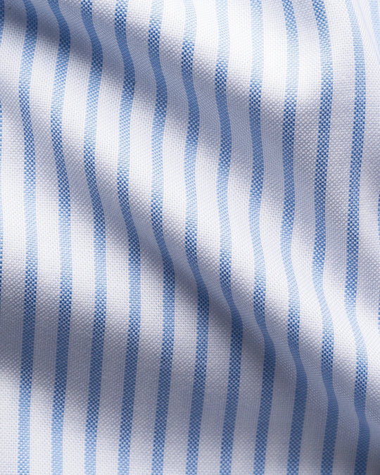 Blå stribet Oxford herreskjorte med hvid krave - slim fit