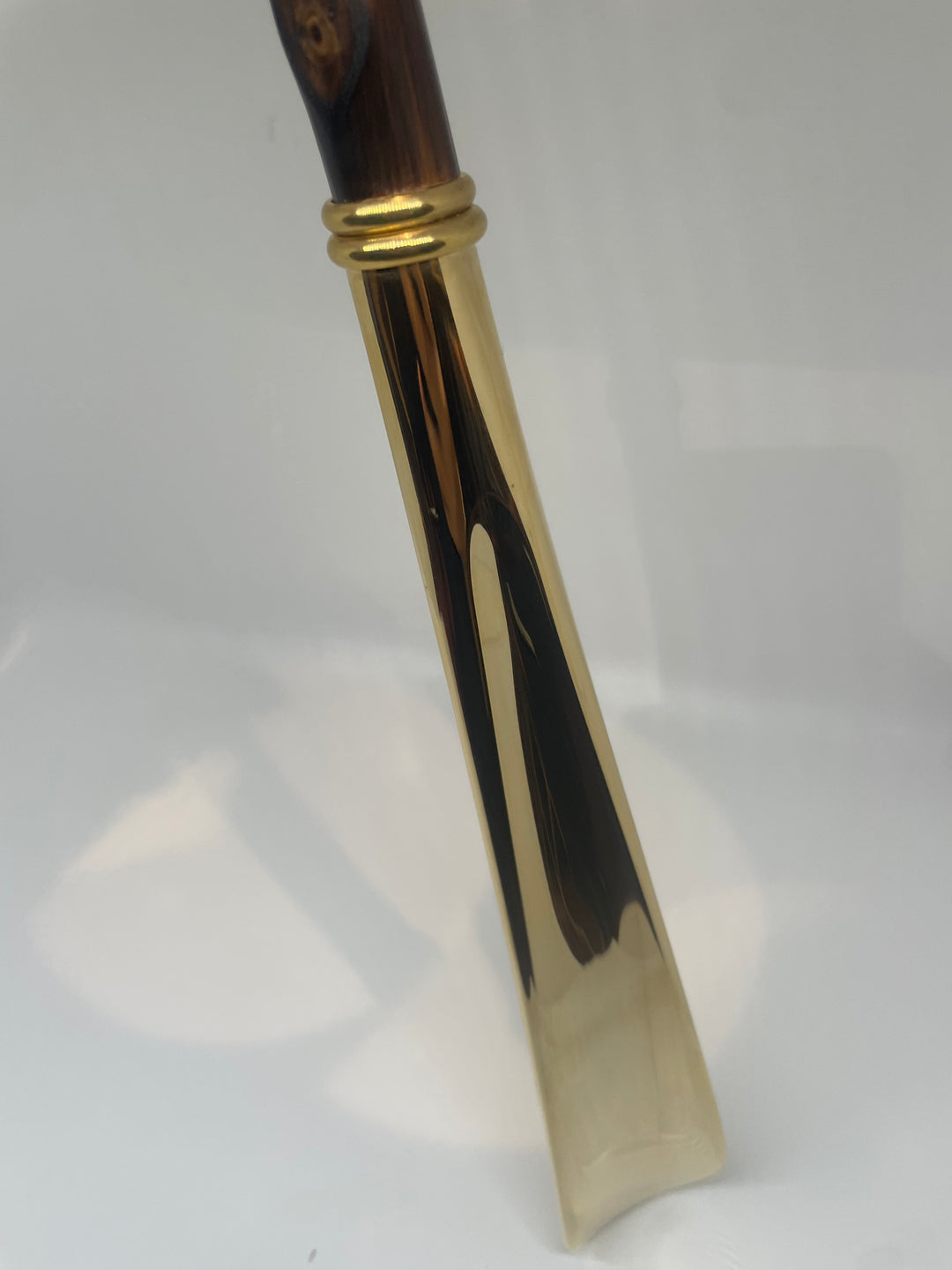 SKOHORN LANG - GULD/CASTAGNO LION