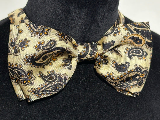 Beige med Sort og orange Paisley