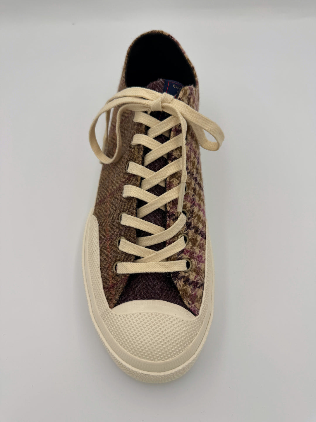 Beige patchwork herrersneaker i uld-tweed med sildebensmønster