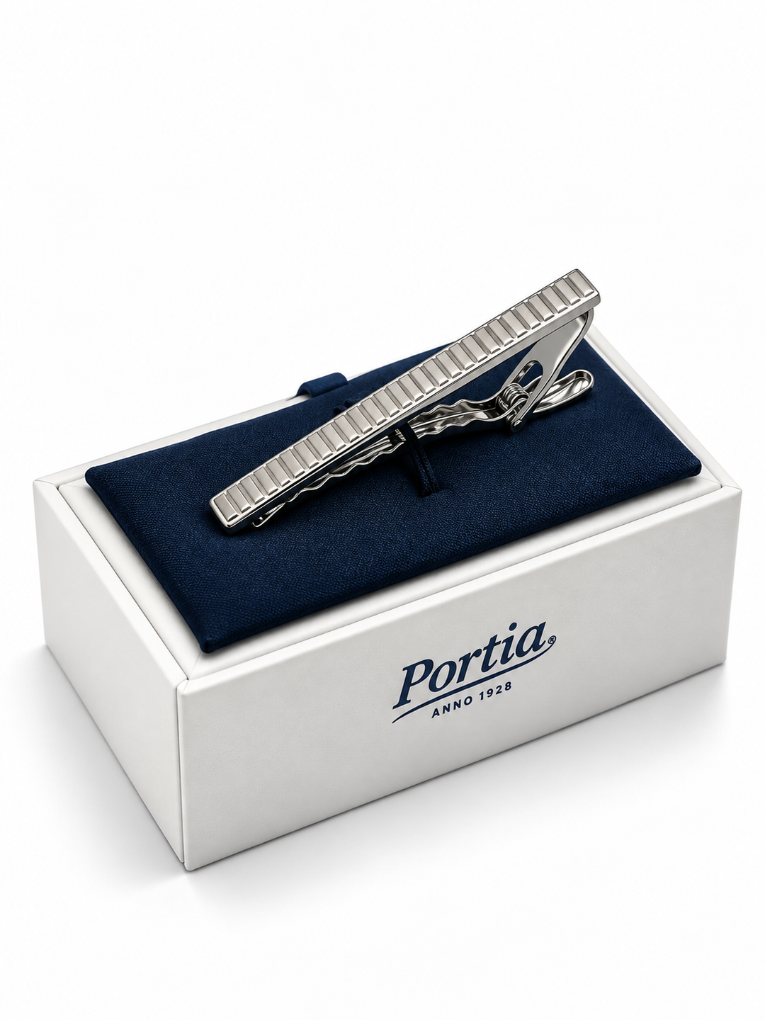 Tie clip – Silver with vertical pattern long