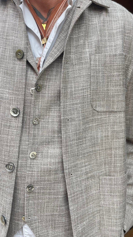 Beige overshirt i grov bouclè