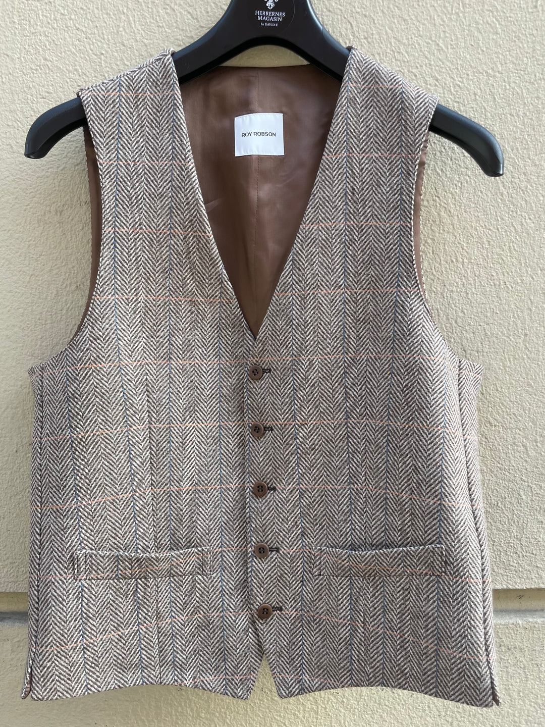 Brun herringbone vest med skjult tern