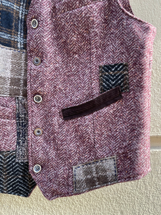 Bordeaux vest med sildeben og patchwork