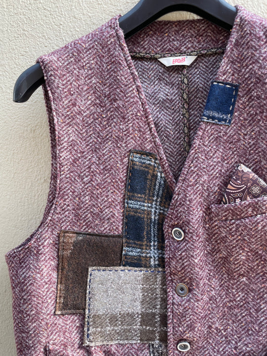 Bordeaux vest med sildeben og patchwork