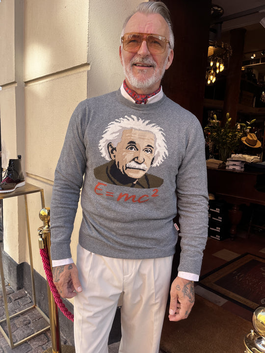 BOB grå striktrøje med Albert Einstein – portræt