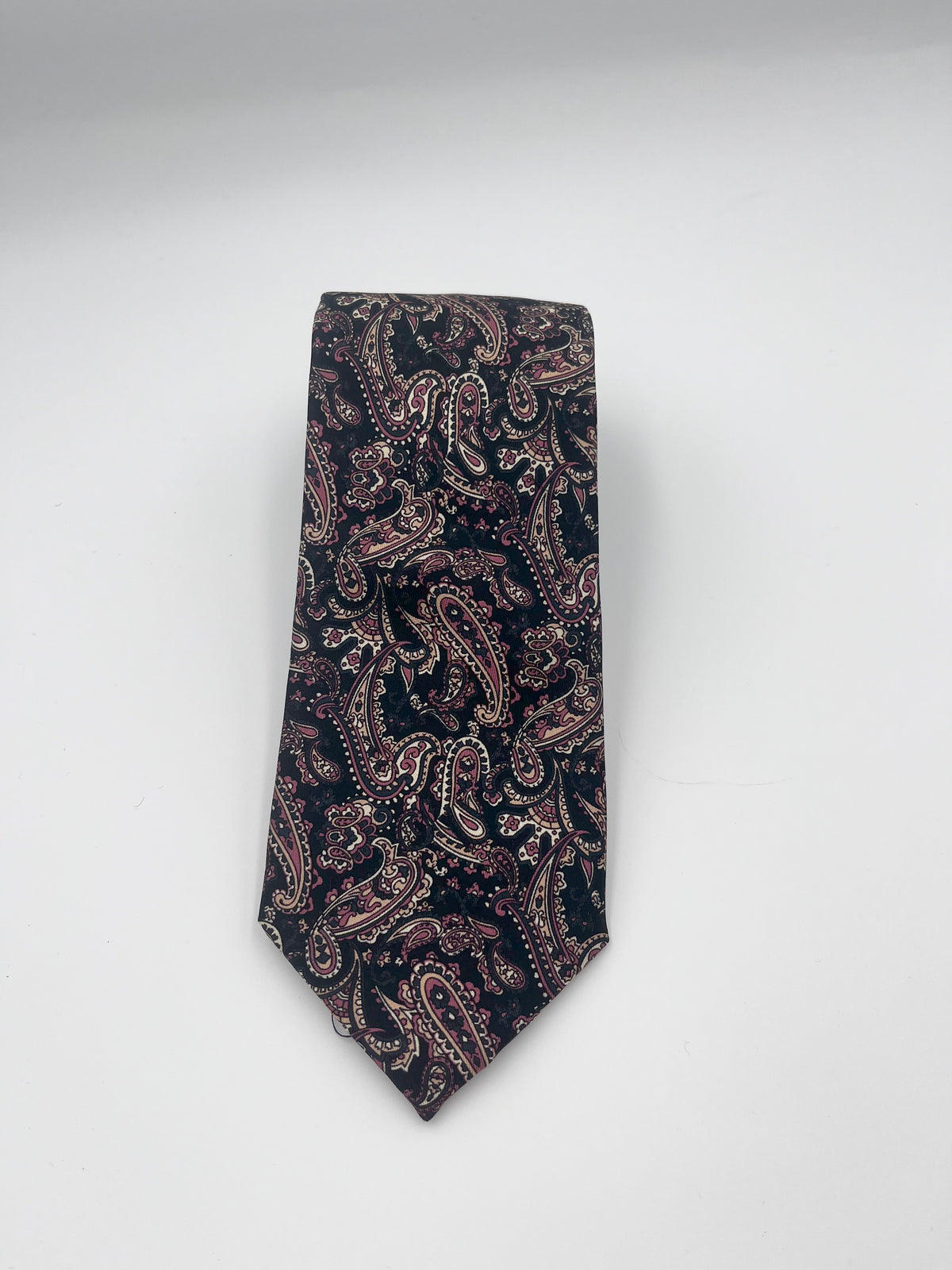 Sort silkeslips med brun og beige paisley, by David K