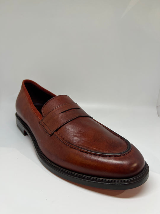 Klassisk cognacfarvet herre-pennyloafer