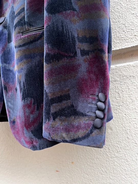 Flerfarvet grafisk velour smokingblazer - silke spidsreveres (bordeaux, navy, grøn, sort)
