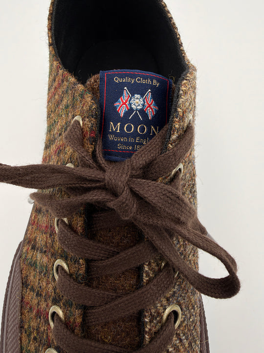 Brun patchwork herrersneaker i uld-tweed med sildebensmønster