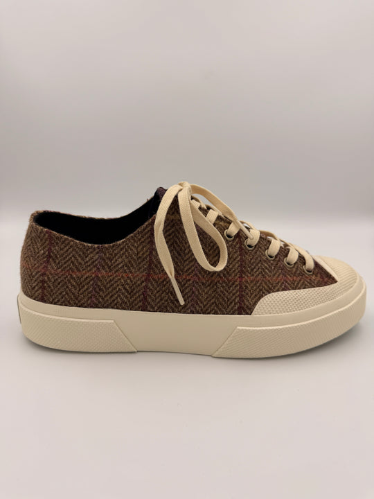 Beige patchwork herrersneaker i uld-tweed med sildebensmønster