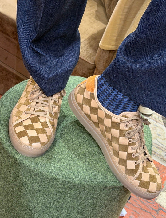 Flettede herresneakers i ruskind og læder