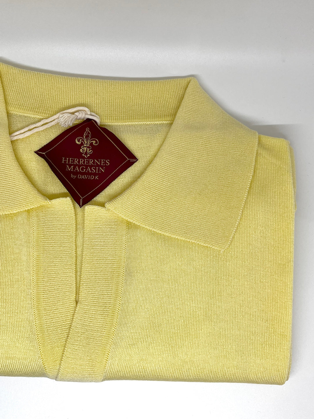 Yellow fine-knit V-neck polo shirt - by David K