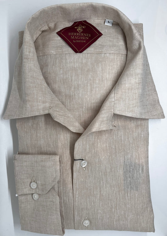 Beige shirt with resort collar - by David K