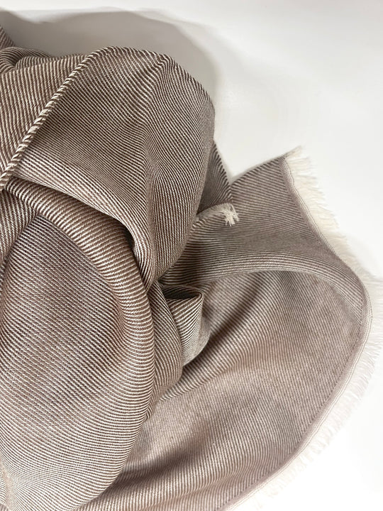 Light brown cashmere scarf - by David K