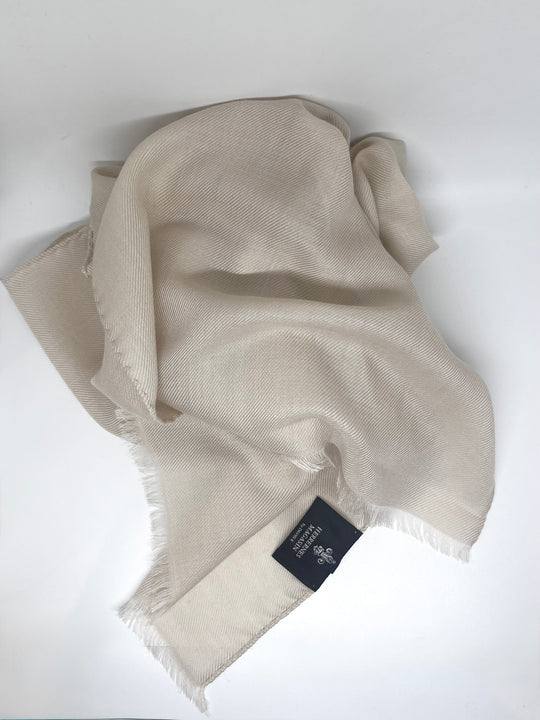 Ivory cashmere scarf - by David K