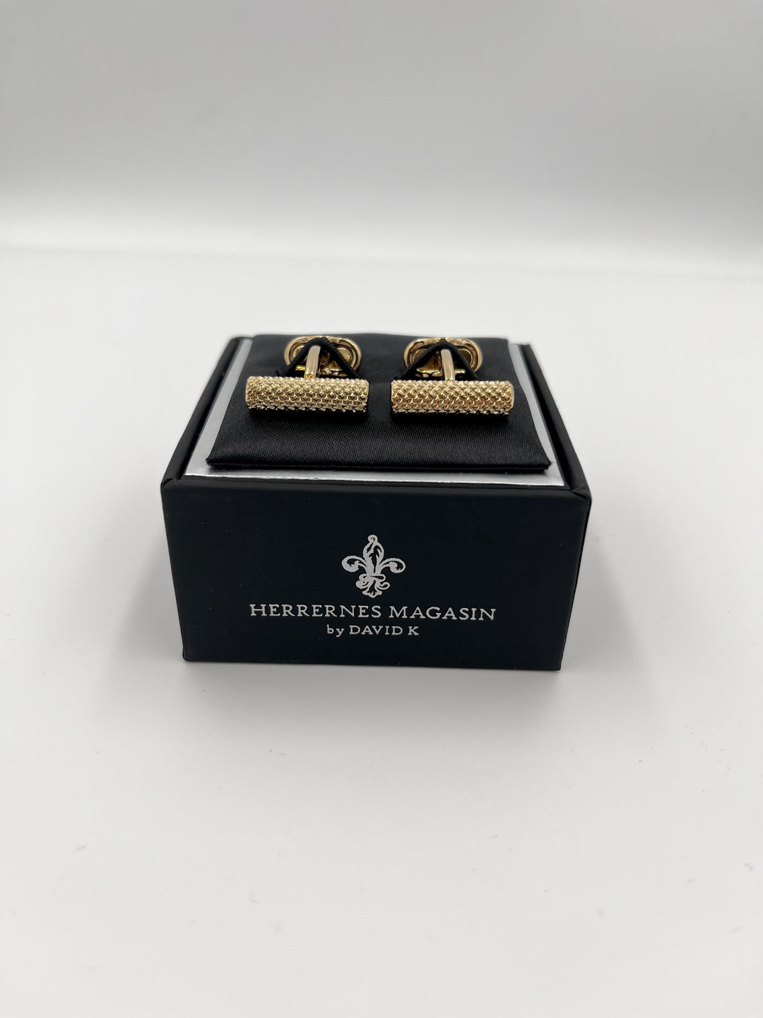 Cylinder manchetknapper i farven guld