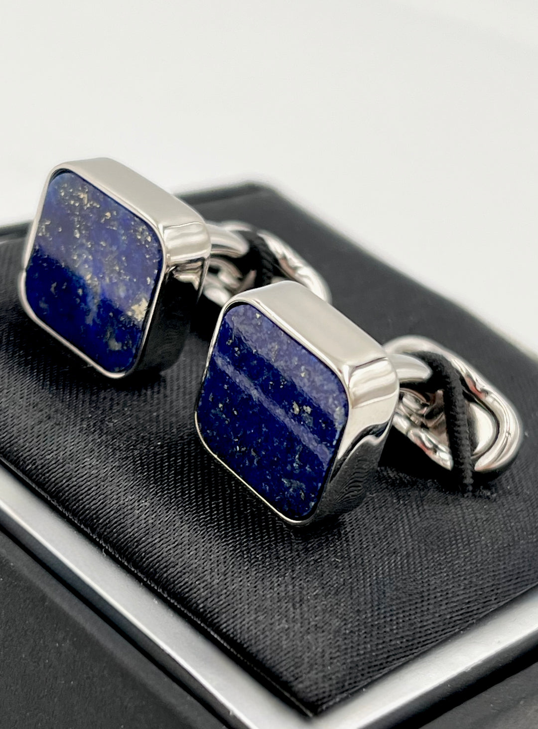 Cufflinks "ROUND BLACK" in silver/black