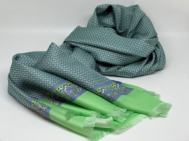 Silk scarf by David K. in green/turquoise with chain pattern