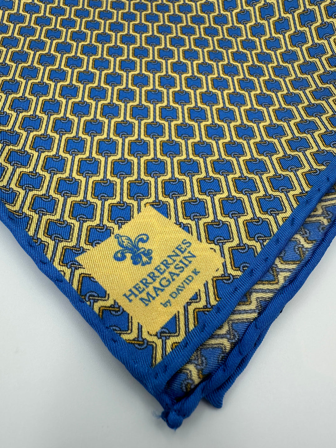 Pocket Square D.915.6.33x33