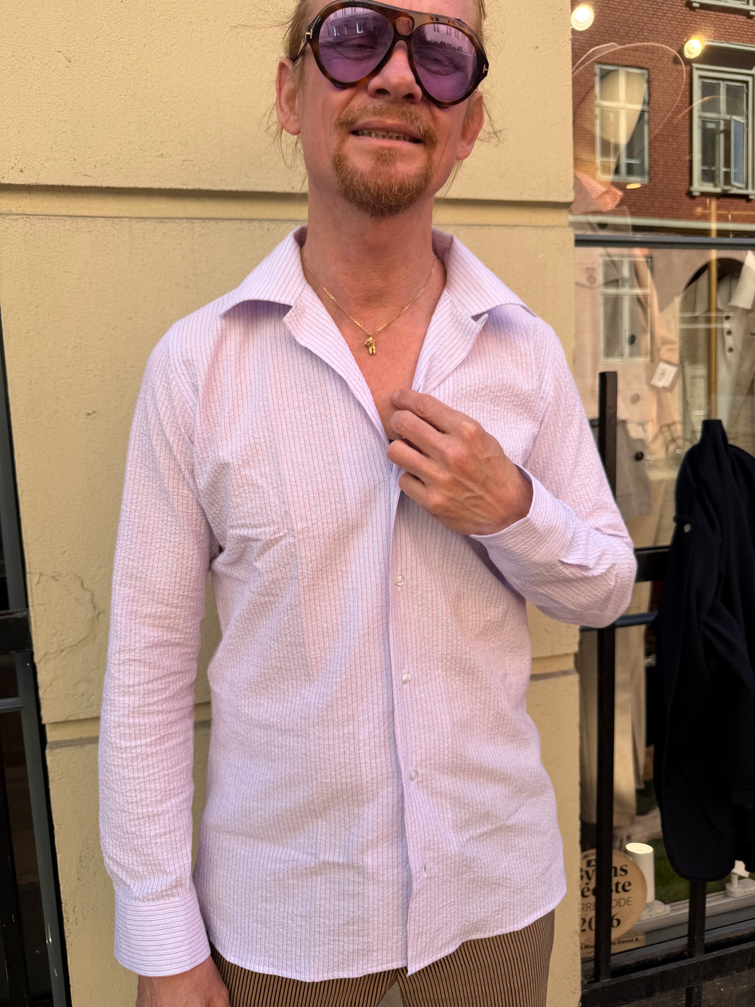 Light blue/light pink shirt with resort collar - by David K