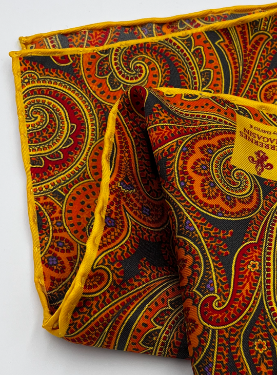Orange neckertie med paisley mønster