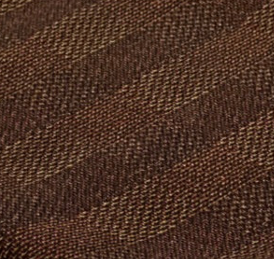 Pocketsquare i brunt tone-i-tone mønster