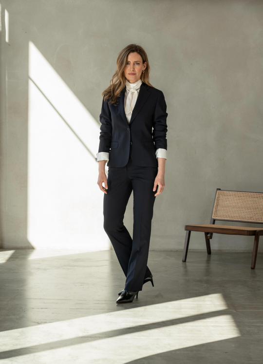 Damebukser SIMONE Navy Classic Fit - CavaliereFEMME