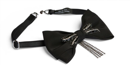 Sort butterfly med sorte simili blade