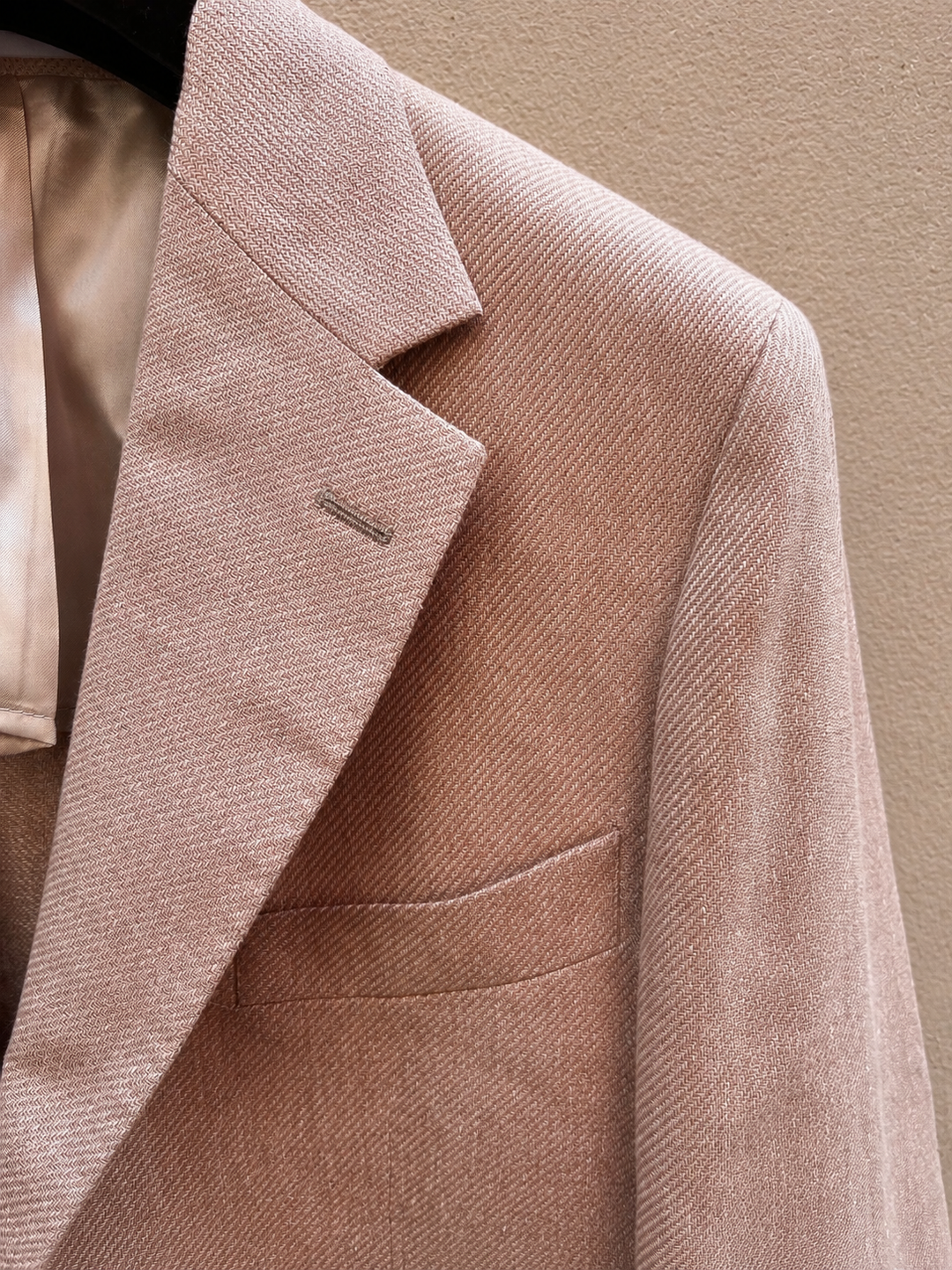 Apricot men's suit - notch lapel