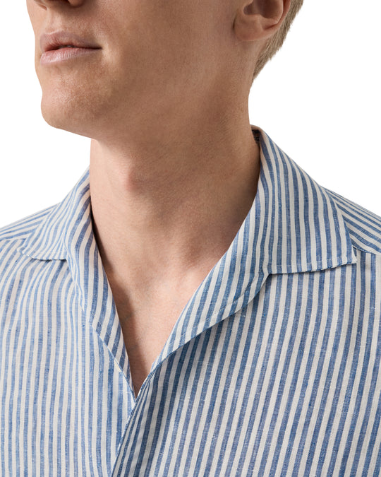 Blå stribet herreskjorte i casual fit