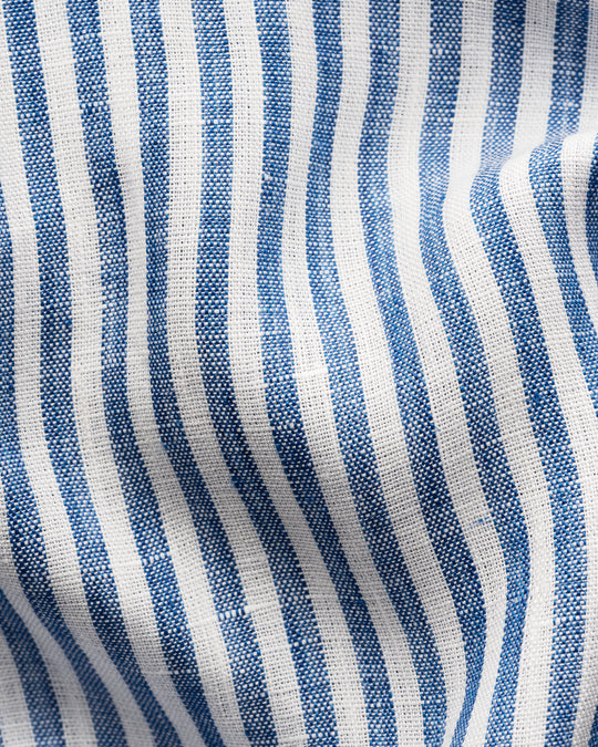 Blå stribet herreskjorte i casual fit