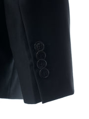 Super 150´s Tasmanian uld fra Loro Piana. Bland og match med skjorte, vest, slips i uendelige kombinationer, perfekt til at opnå det tilsigtede forretningsudseende.