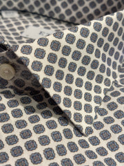 Eton herreskjorte med hvidt og blåligt geometrisk mønster
